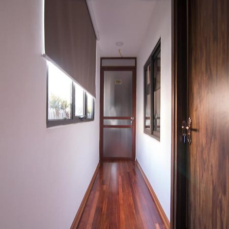 Reddoorz Yen Phu Street Hotel Hanoi Eksteriør billede