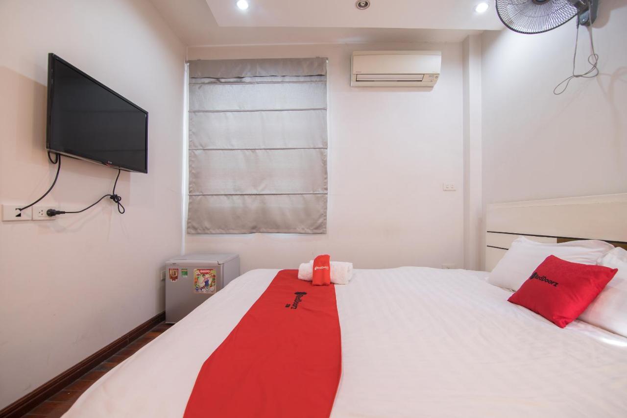 Reddoorz Yen Phu Street Hotel Hanoi Eksteriør billede